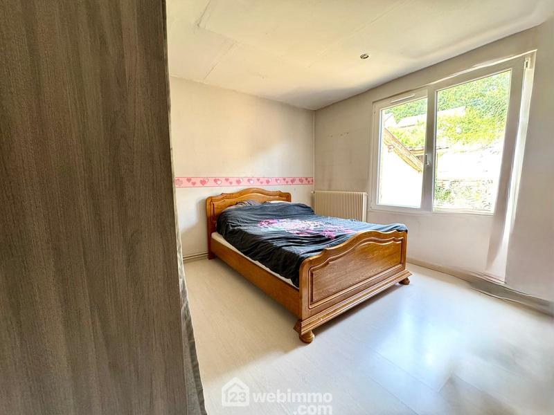 Maison - 183 m² - 5 pièces