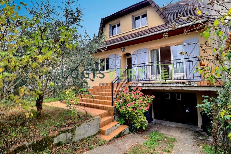 Maison - 125 m² - 7 pièces