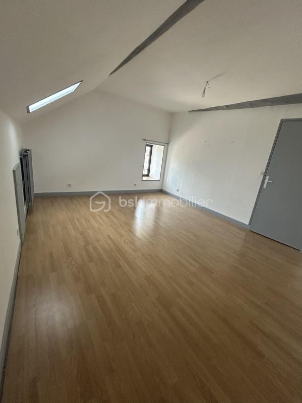 Maison en pierre - 109 m² - 5 pièces