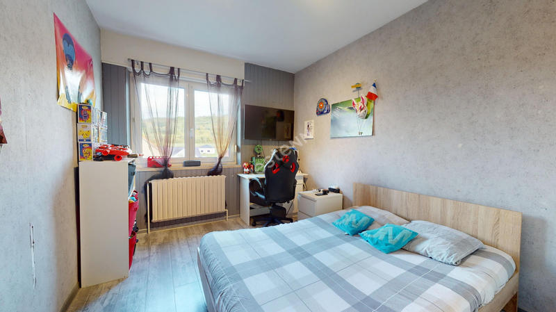 Maison - 101 m² - 6 pièces