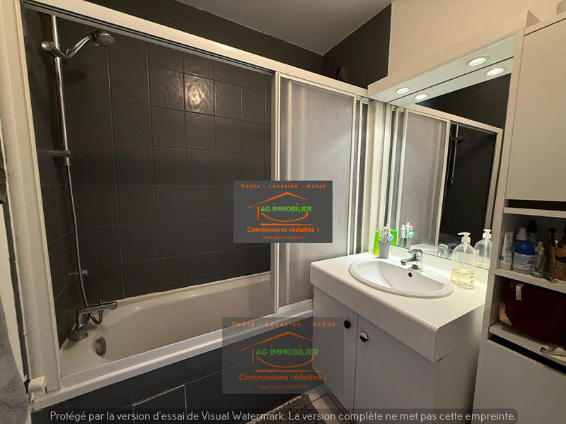 Appartement - 82 m² - 4 pièces