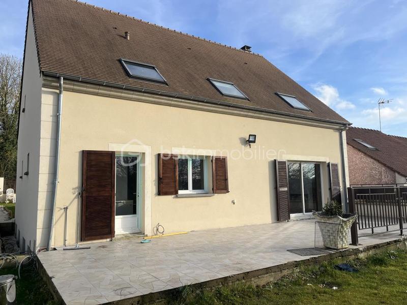 Maison - 190 m² - 7 pièces