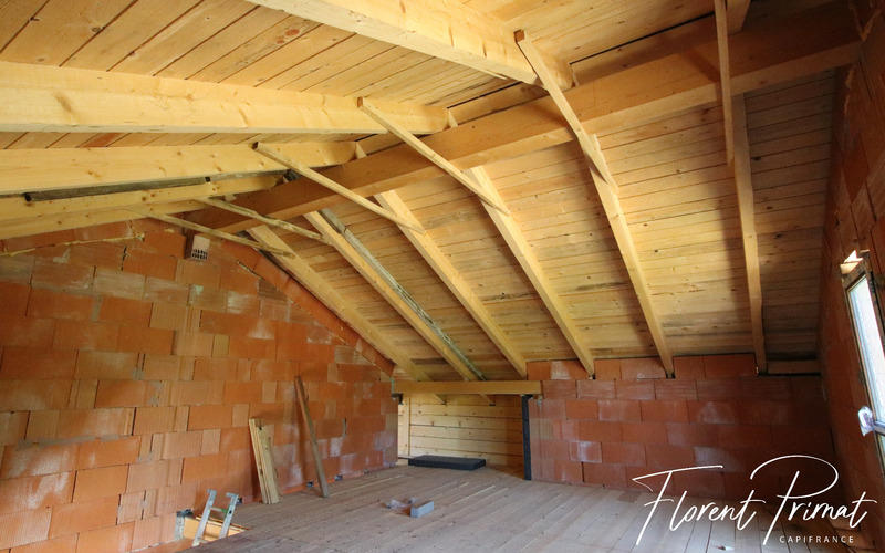 Maison - 79 m² - 5 pièces