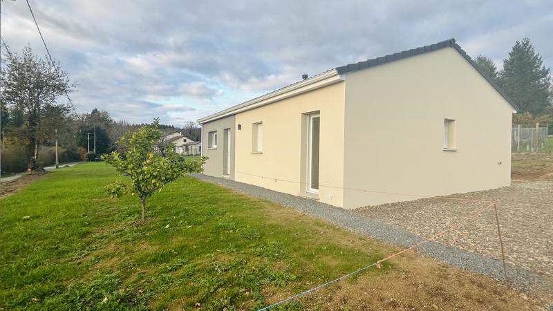 Maison - 87 m² - 4 pièces