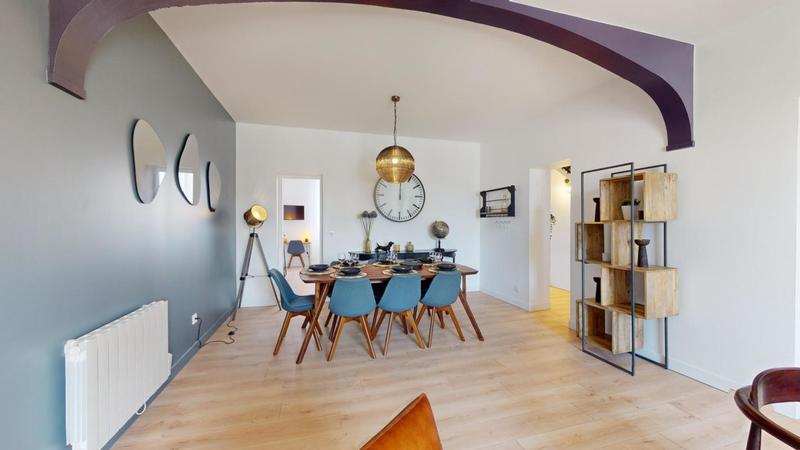 Duplex - 138 m² - 8 pièces