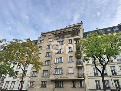 Appartement - 110 m² - 6 pièces