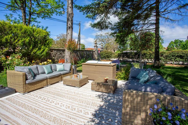 Maison de domaine - 500 m² - 15 pièces