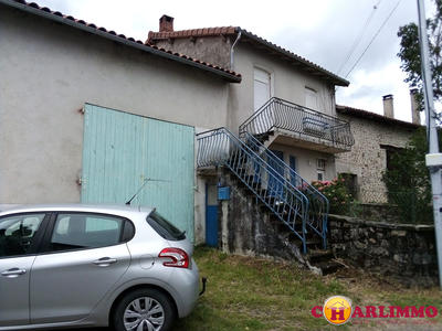 Maison traditionnelle - 83 m² - 3 pièces