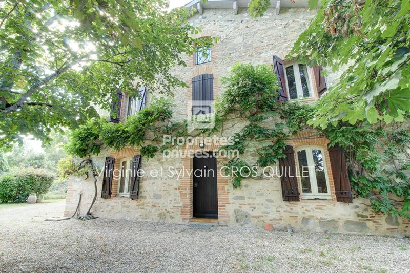 Maison - 180 m² - 5 pièces