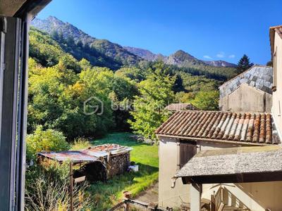 Maison ancienne - 88 m² - 4 pièces