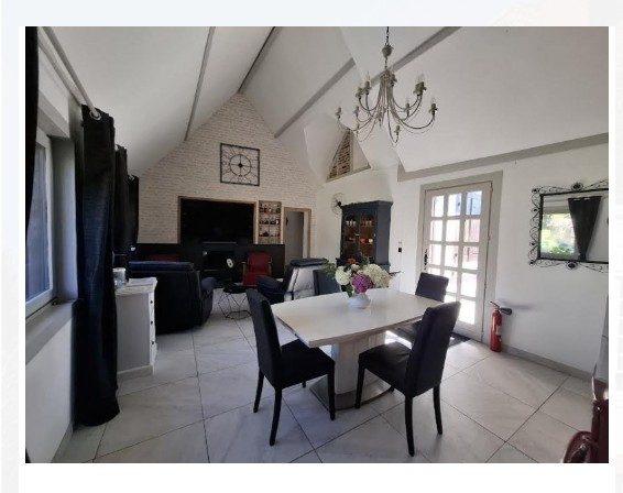 Maison - 80 m² - 3 pièces