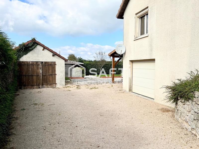Maison - 157 m² - 8 pièces