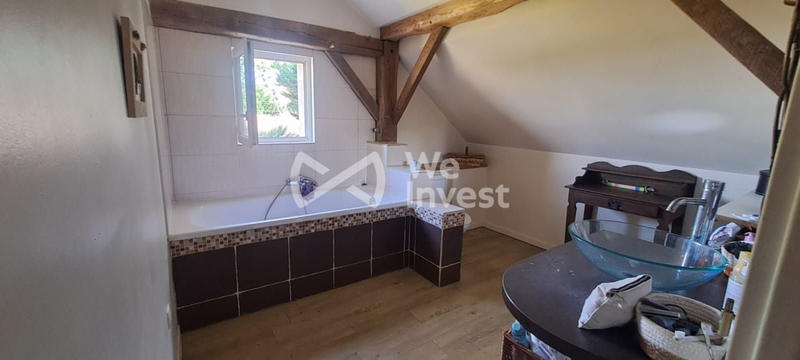 Maison - 246 m² - 12 pièces