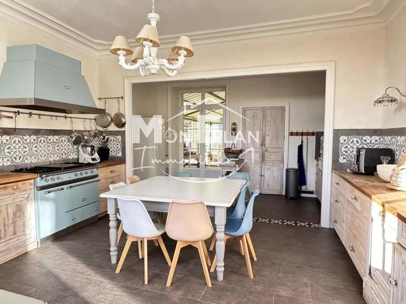 Maison de maîtres - 287 m² - 8 pièces