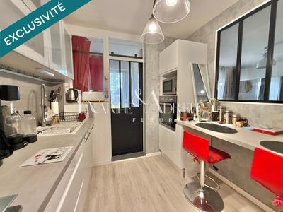 Appartement - 82 m² - 3 pièces