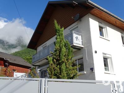 Maison - 98 m² - 5 pièces