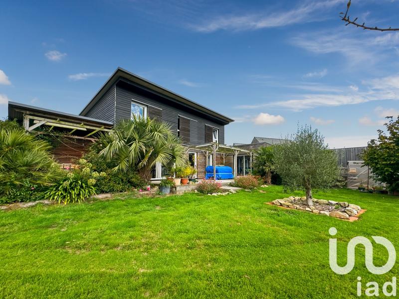 Maison - 163 m² - 6 pièces