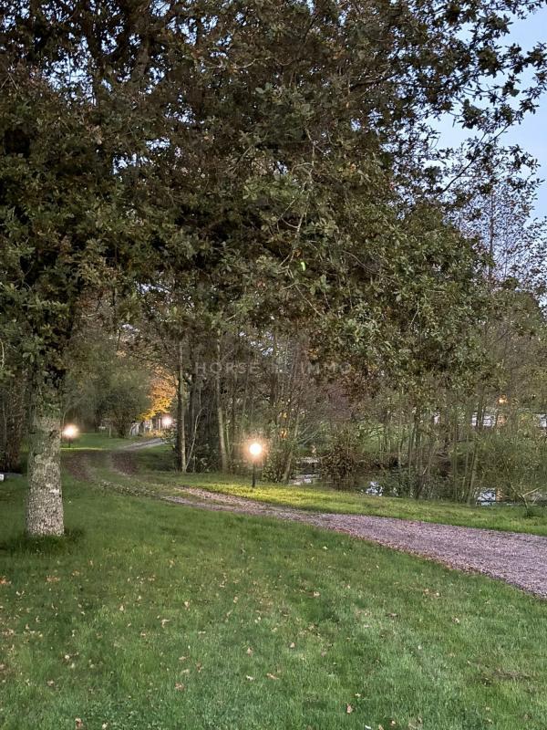 Gîte - 191 m² - 7 pièces