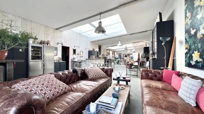 Bureau - 223 m² - 3 pièces