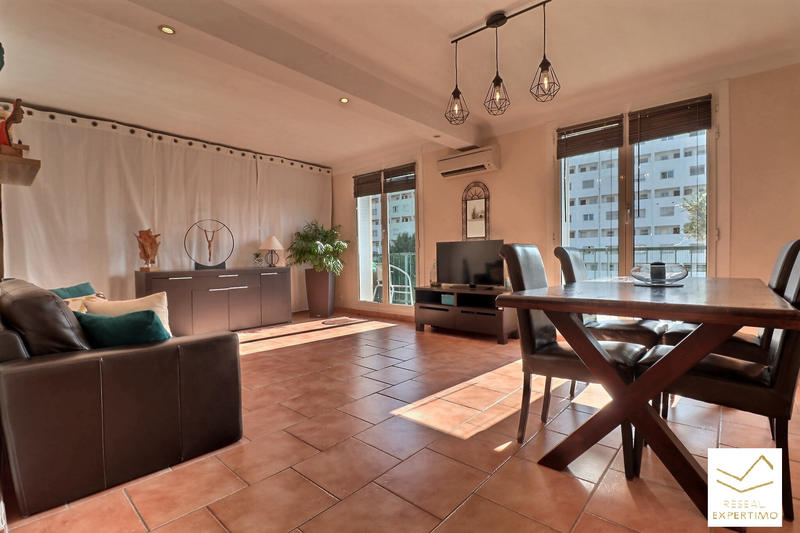 Appartement - 64 m² - 3 pièces