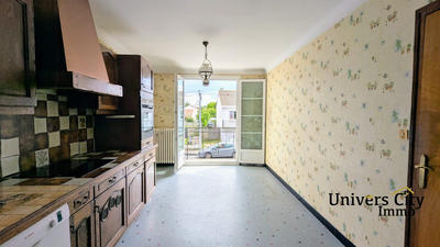 Maison - 120 m² - 6 pièces