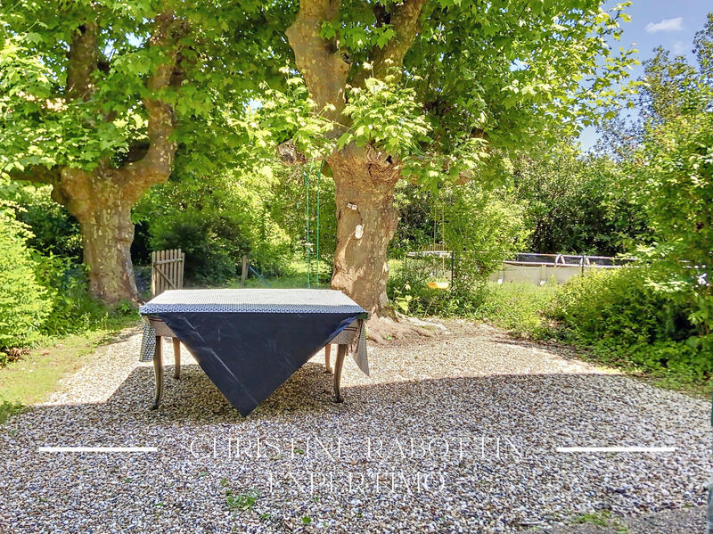 Maison - 158 m² - 7 pièces