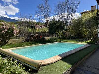 Maison - 186 m² - 7 pièces