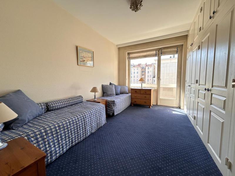 Appartement - 193 m² - 5 pièces