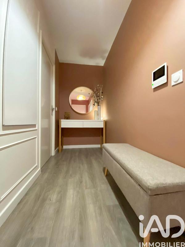 Appartement - 93 m² - 4 pièces