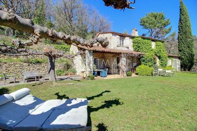 Villa - 206 m² - 7 pièces