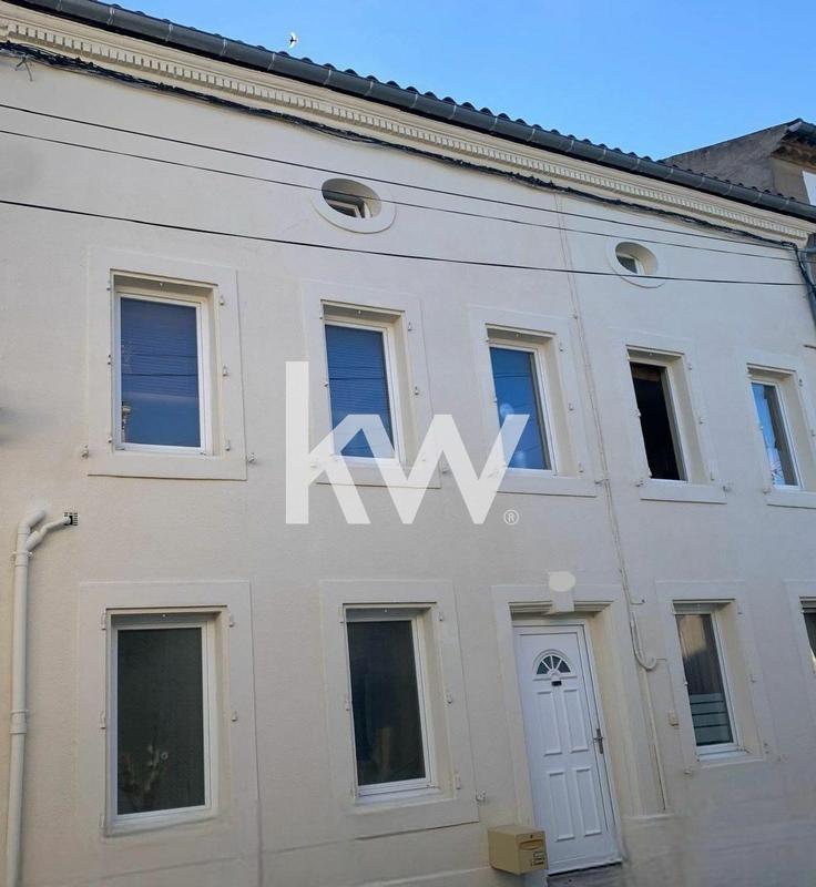 Maison - 260 m² - 6 pièces