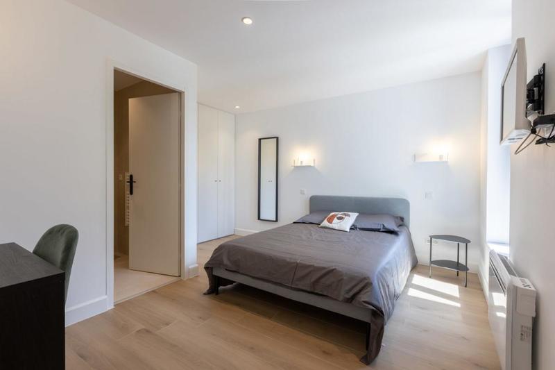 Chambre - 15 m² - 1 pièce