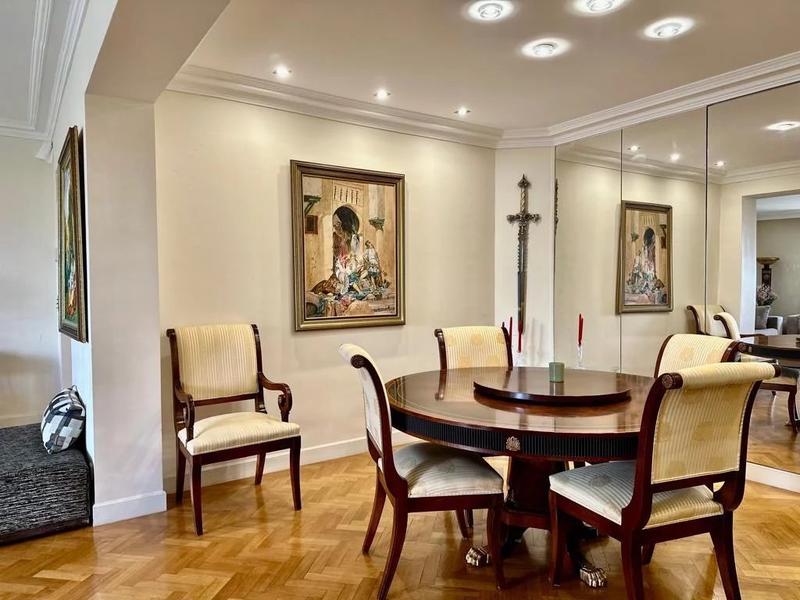 Appartement - 130 m² - 3 pièces