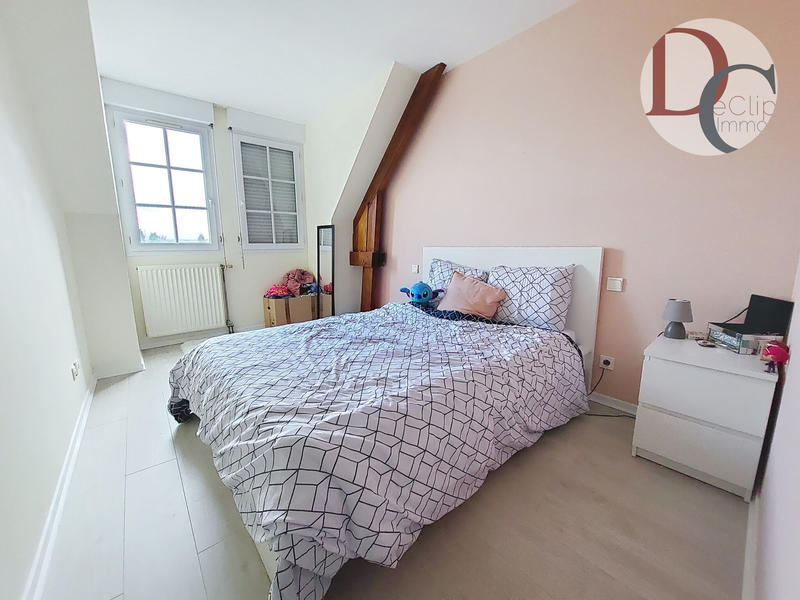 Appartement - 90 m² - 4 pièces