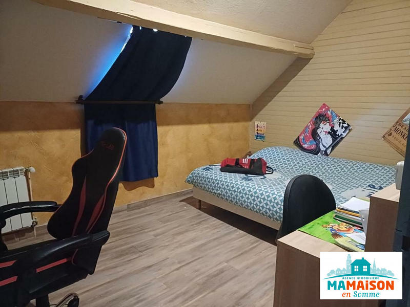 Maison - 198 m² - 9 pièces