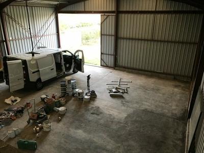 Local d'activité / Entrepôt - 200 m²