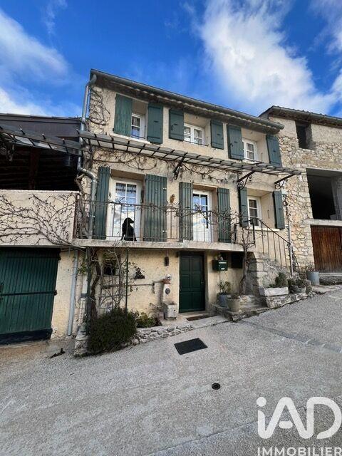 Maison de village - 110 m² - 4 pièces