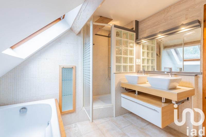 Maison - 128 m² - 4 pièces