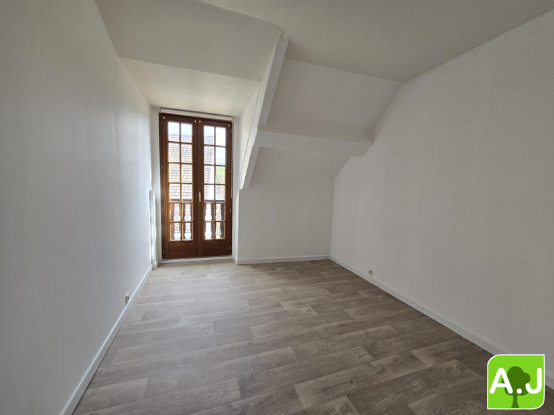 Maison - 84 m² - 4 pièces