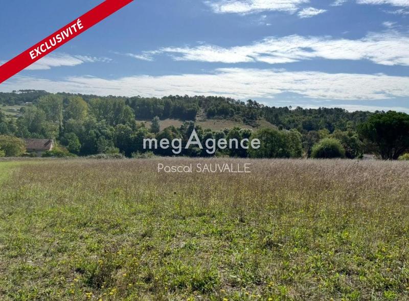 Terrain constructible - 9 300 m²