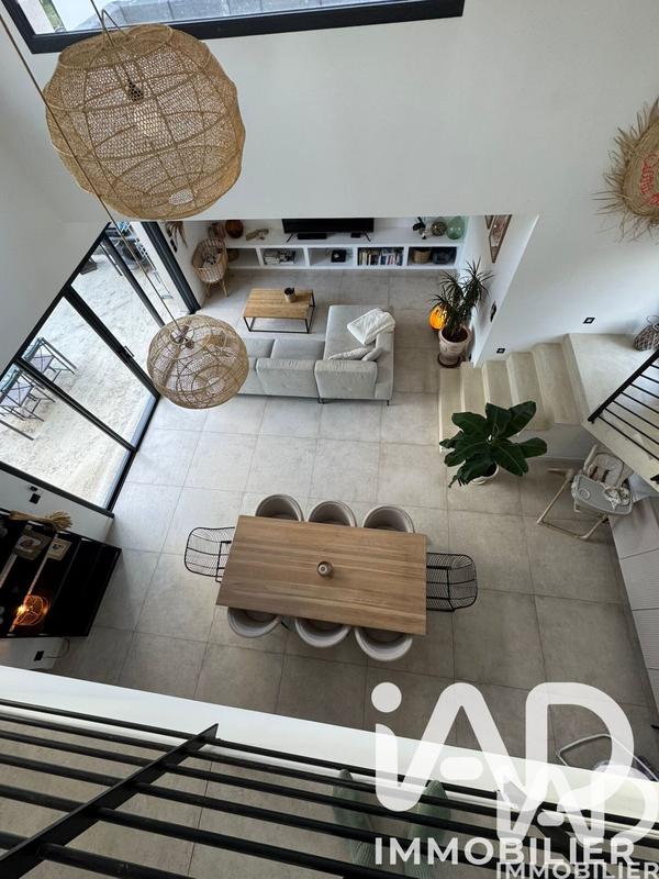 Maison - 130 m² - 3 pièces