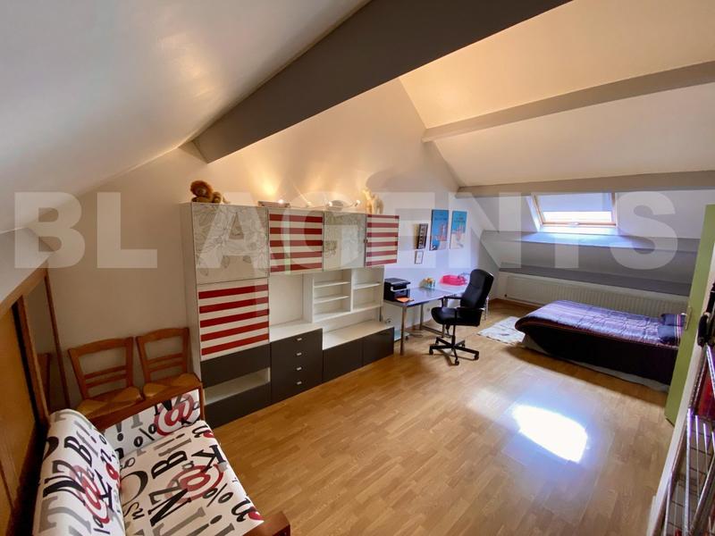 Maison d'architecte - 140 m² - 5 pièces