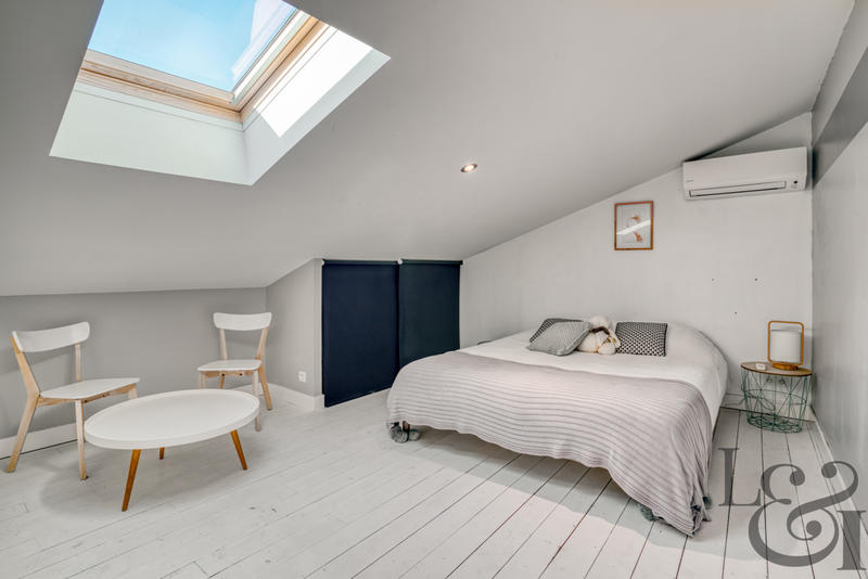 Maison - 170 m² - 6 pièces