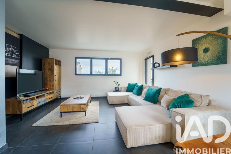 Maison - 141 m² - 6 pièces