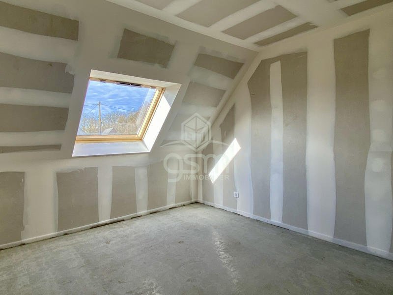 Maison - 104 m² - 5 pièces