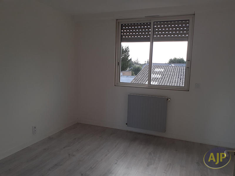 Appartement - 98 m² - 4 pièces