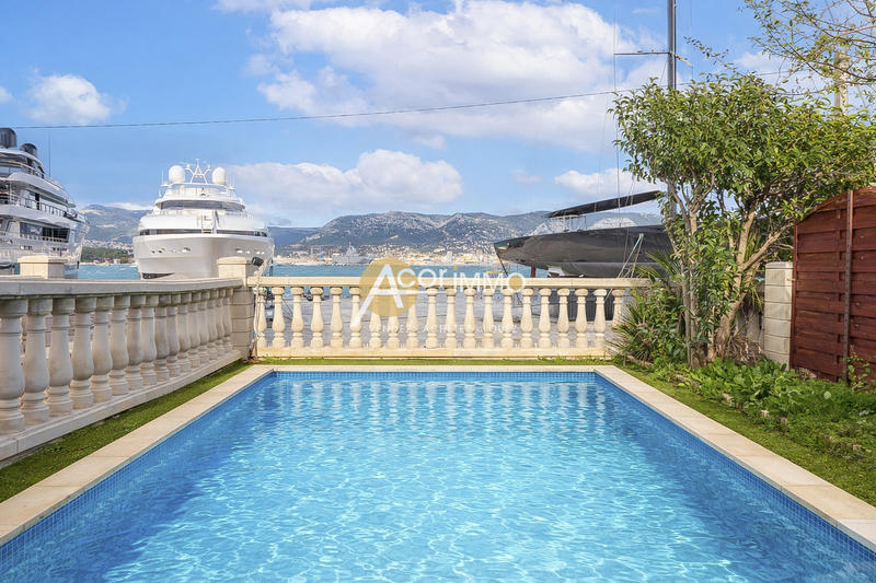 Maison - 160 m² - 5 pièces