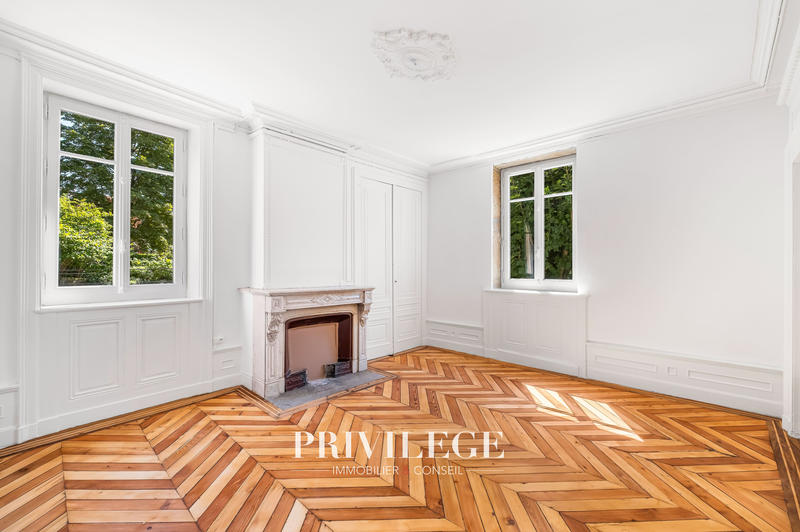 Maison - 164 m² - 5 pièces