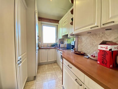 Maison - 194 m² - 6 pièces