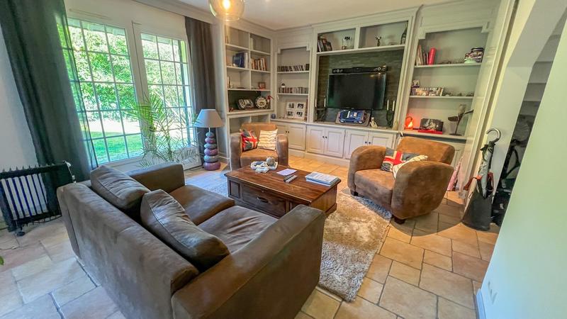 Maison - 142 m² - 6 pièces